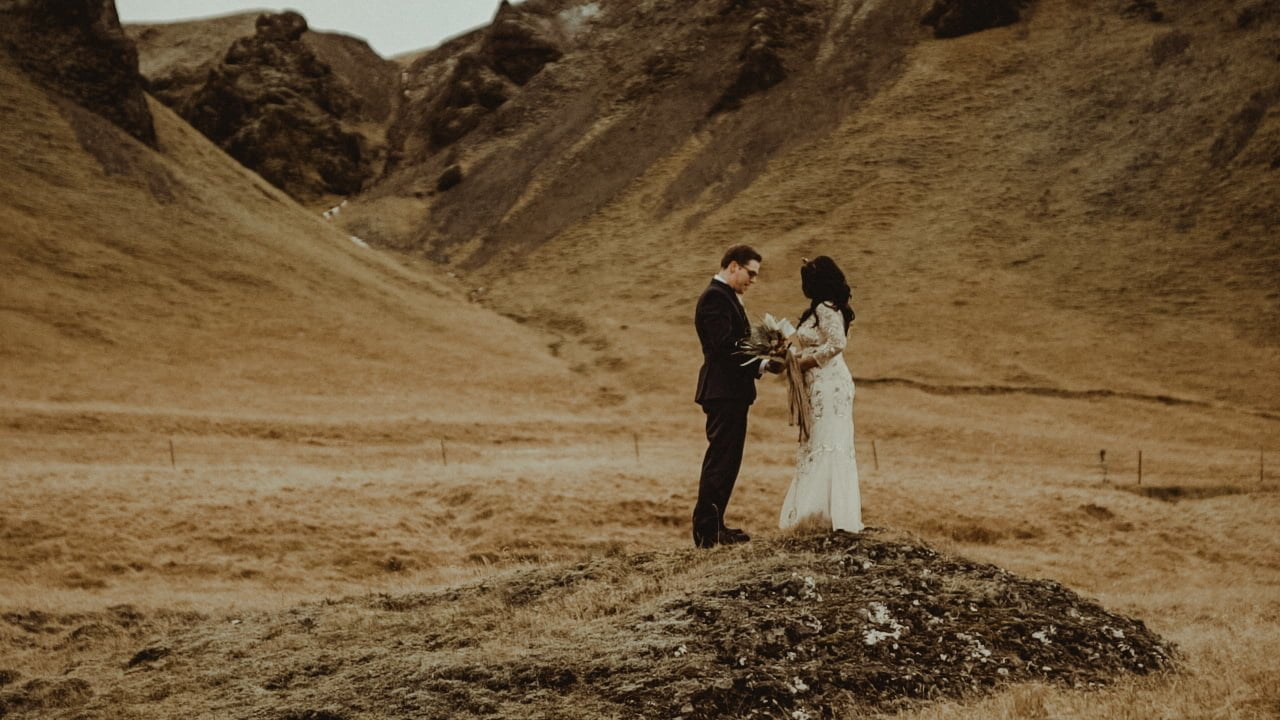 Iceland Wedding Videographer filming Elopement in Iceland 