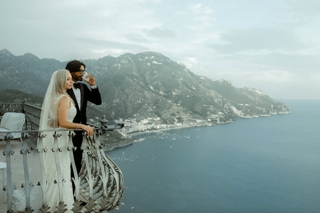 couple eloping in Italy Ravello