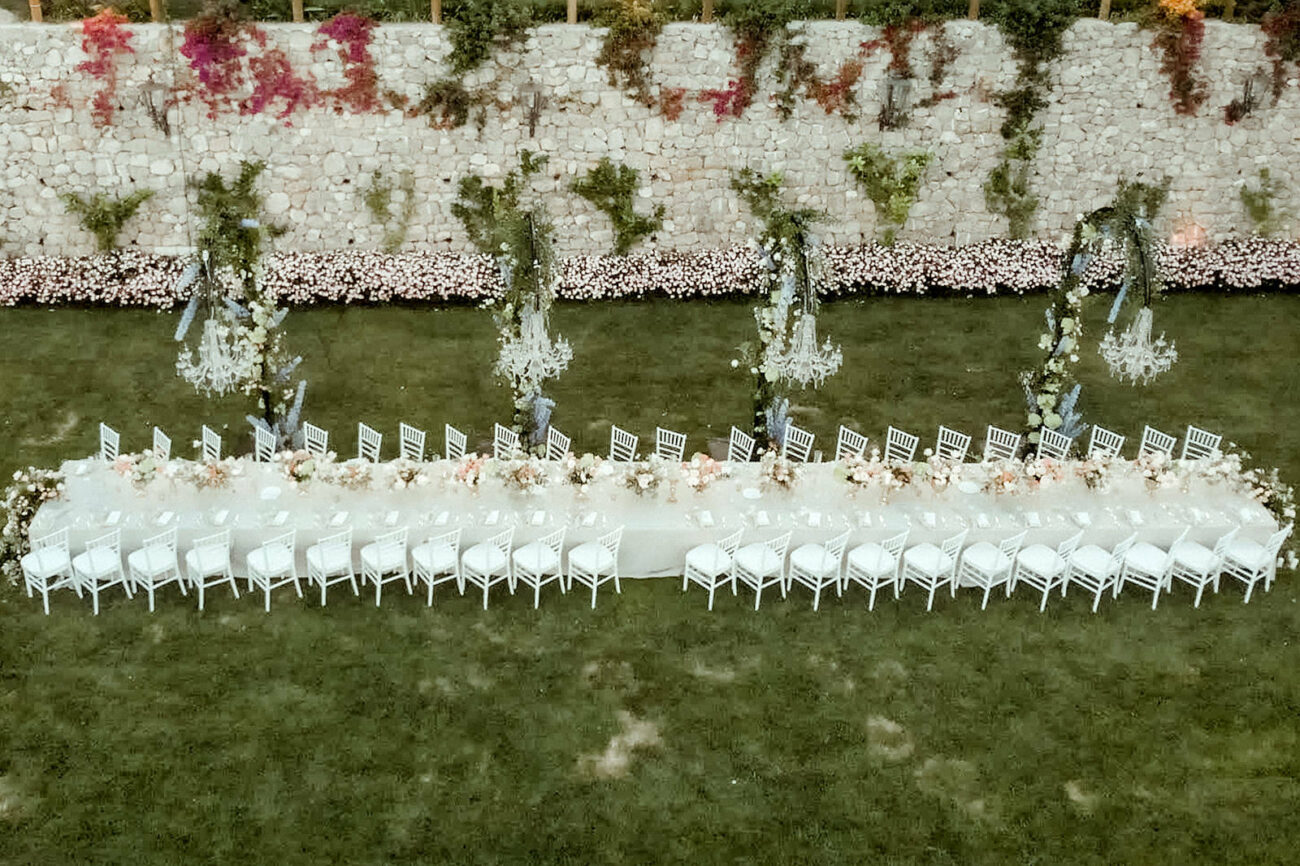 table setup in Villa La Rondinaia Ravello filmed by wedding videographer cinema of Poetry