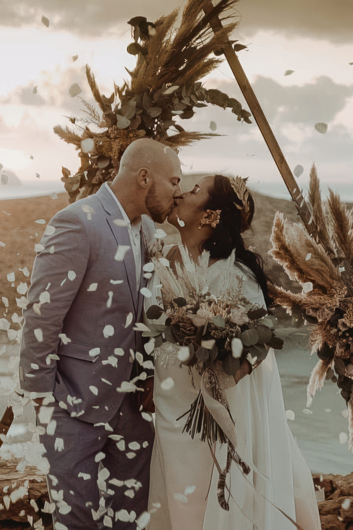 Testimonial Picture from an Elopement in Crete
