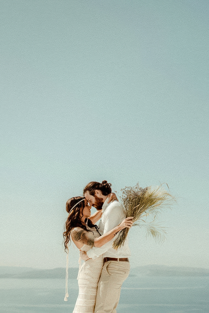 Testimonial Picture from a Romantic Elopement in Santorini