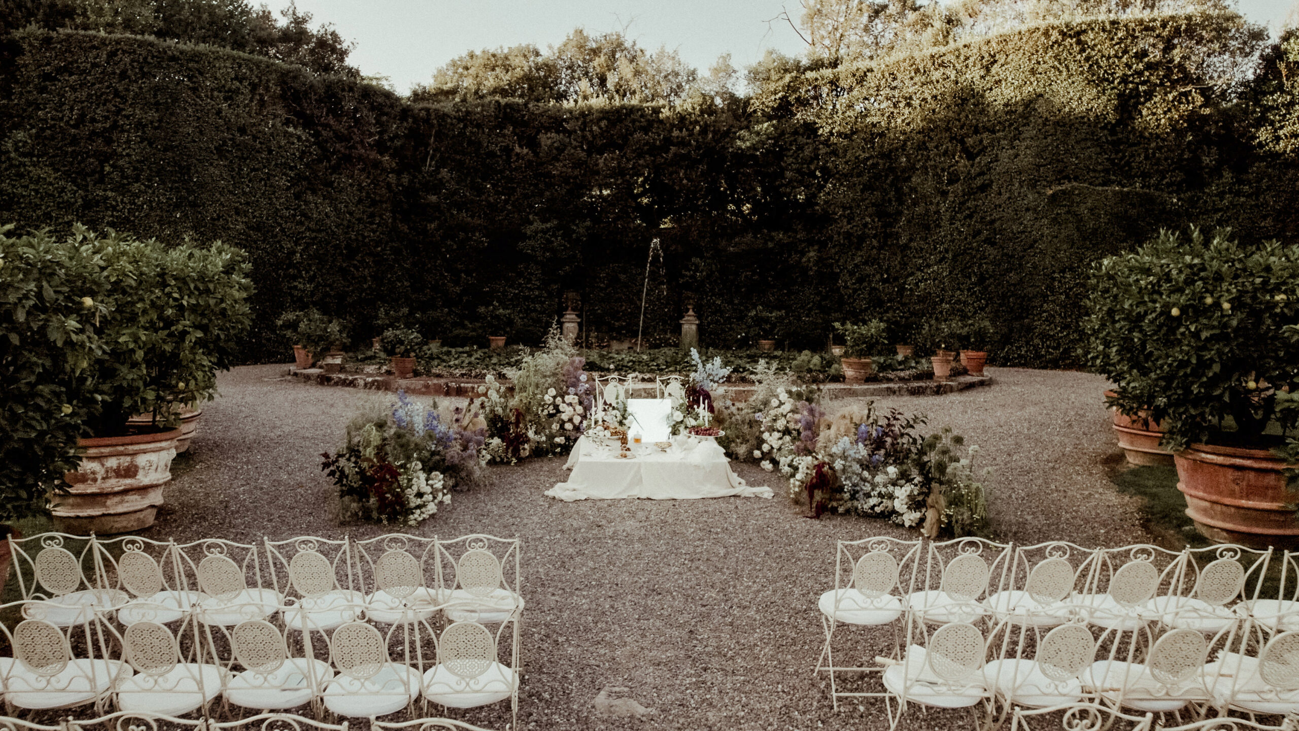 Persian Wedding Sofreh Aghd at Villa Grabau in Tuscany - ceremony setup