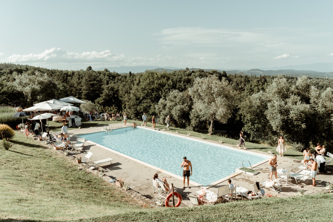 Farewell brunch pool party for a Castello di Gargonza Wedding in Tuscany